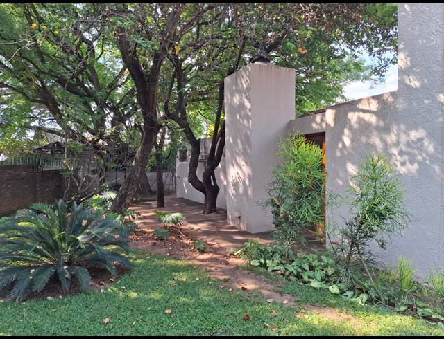 4 BEDROOM HOUSE FOR SALE IN SAFARI GARDENS
